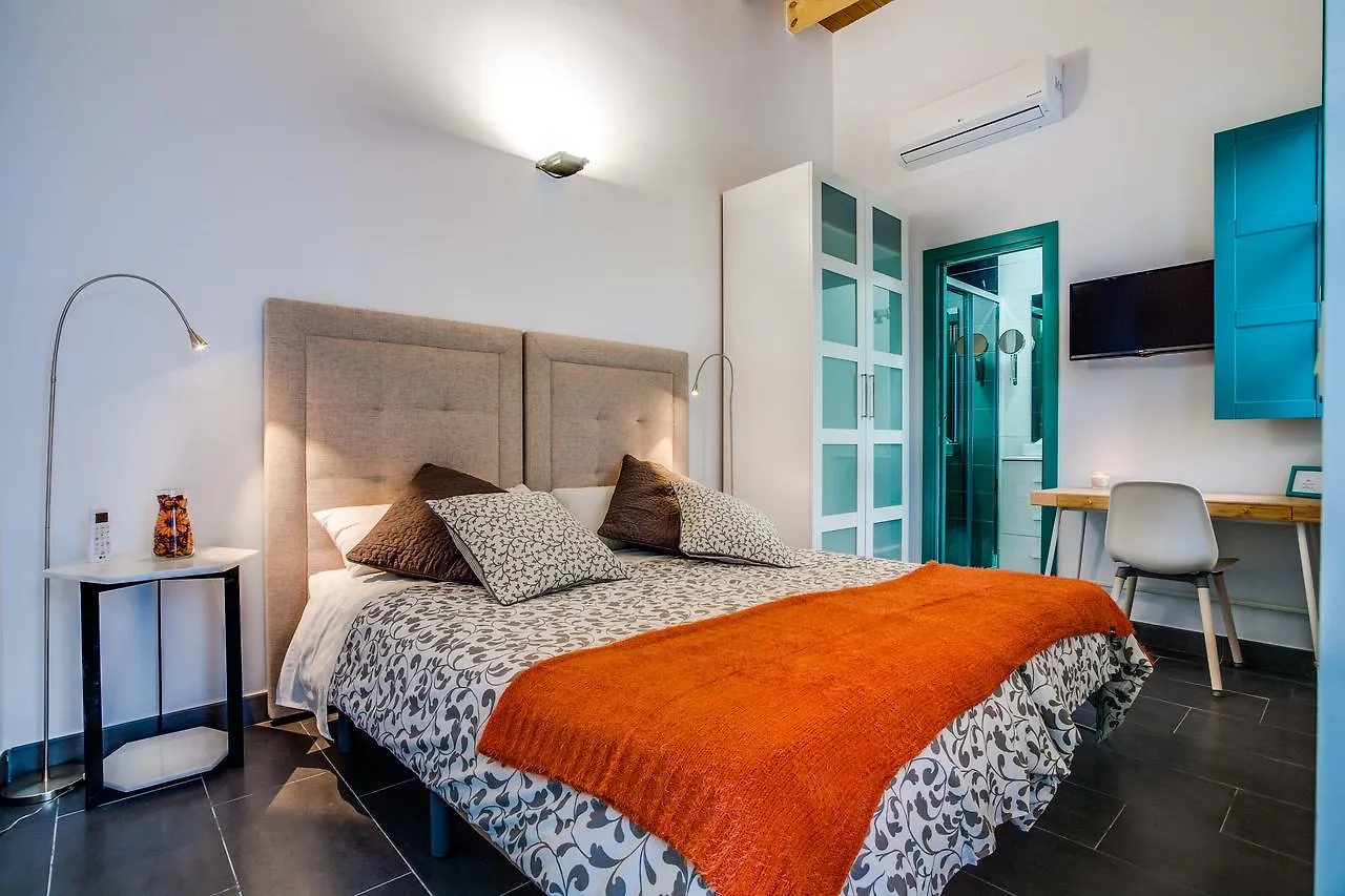 Bed & Breakfast Santiago 13 Sevilla 0*,
